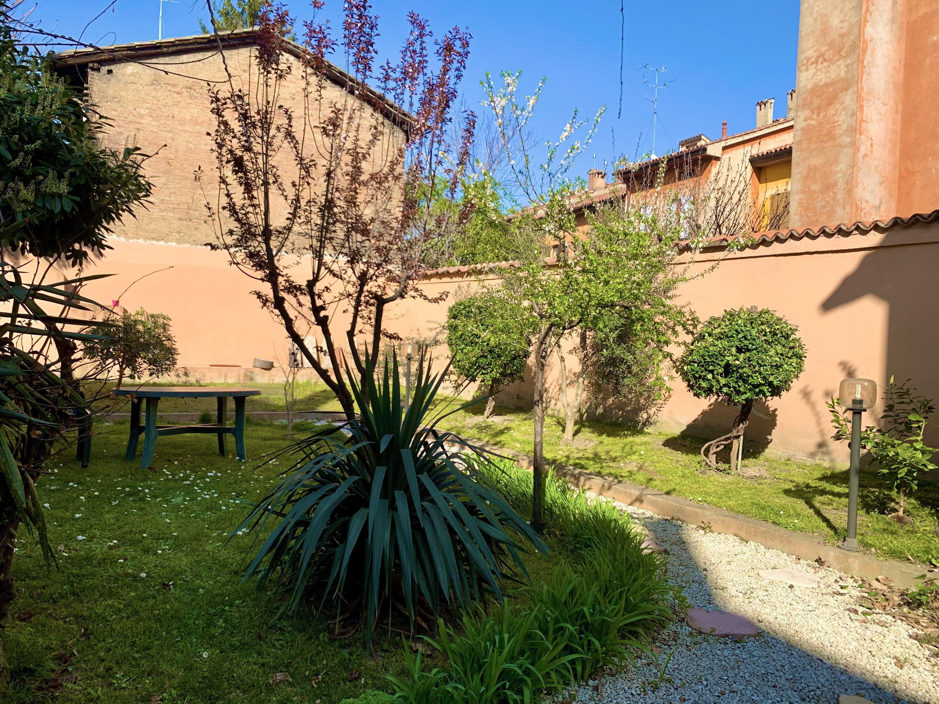 Albergo San Vitale - Bologna, Bologna